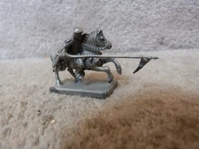 VINTAGE Unpainted Ral Partha Pewter Figure MOUNTED KNIGHT HORSE 2.5"l