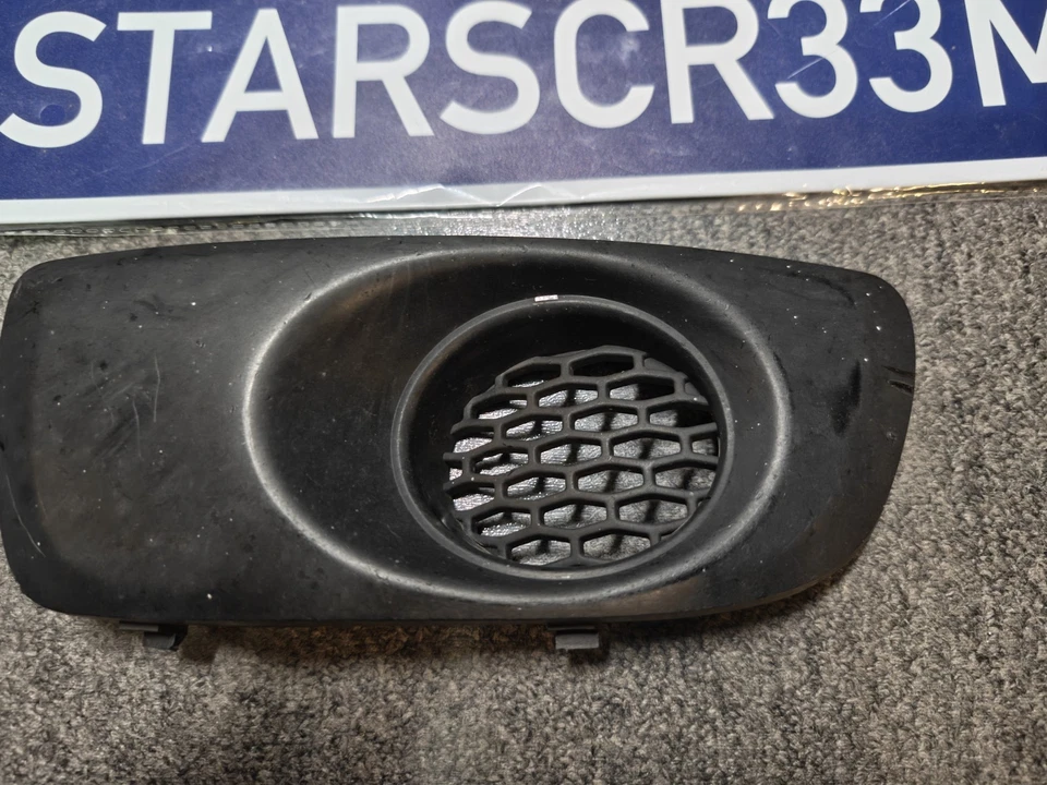 Cubierta de luz antiniebla del lado del conductor para Subaru Impreza 1998-2001 moldura de parachoques LH GC Foto 4 de 4