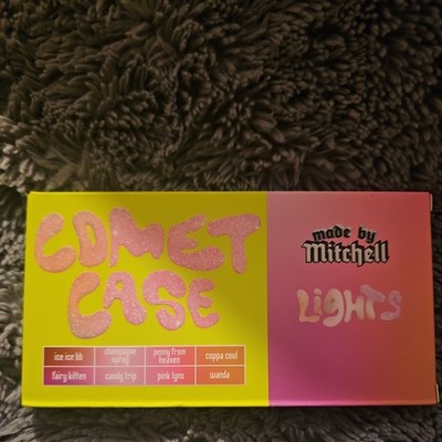 Made By Mitchell Comet Case Highlighter & Blush Cream Palette - Lights - Neu