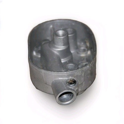 HONDA CL350 SCRAMBLER CL 350 ENGINE TACHOMETER DRIVE GEAR HOUSING - Picture 2 of 4