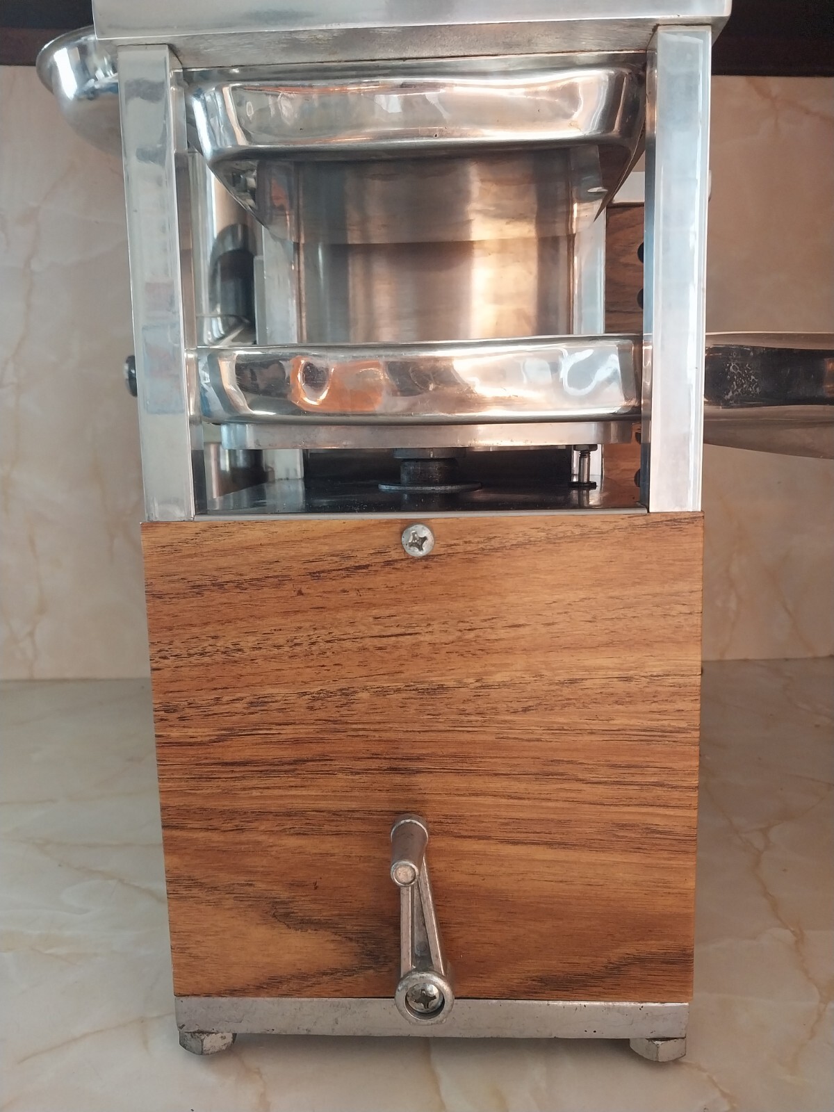 Vintage Norwalk Model 265 Juicer w/Manuals + DocumentationWorksLocal