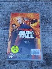 Walking Tall - Movie VHS Video Tape The Rock Johnny Knoxville