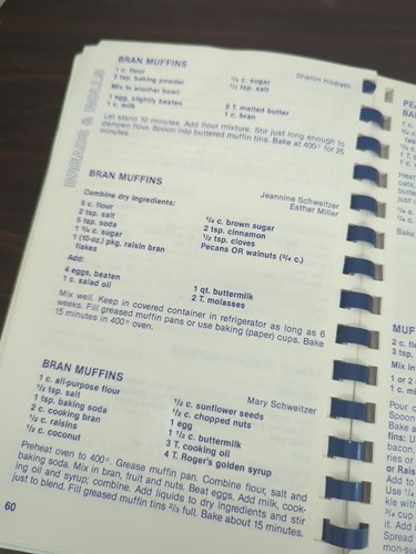Mennonite Mixin's, Filer Mennonite Church, 1991, Idaho, Community Cookbookm, VTG - Picture 14 of 20