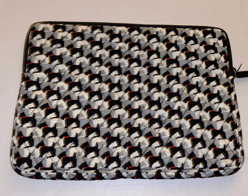 NUEVO CON ETIQUETAS, FUNDA TABLETA VERA BRADLEY 13", Scottie Dogs Raro Foto 2 de 4