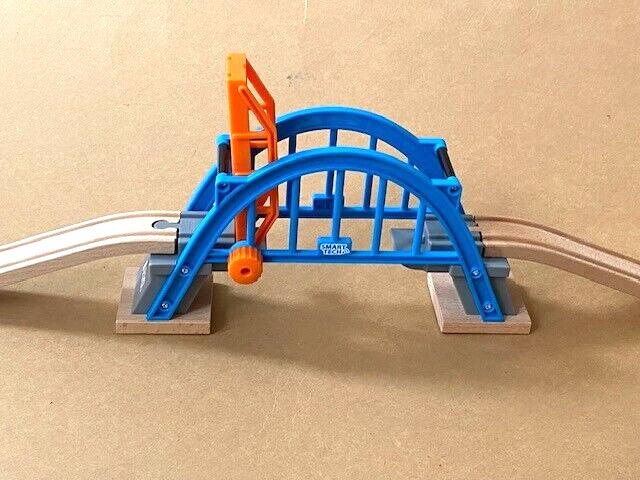 GENUINE Brio Wooden Railway Smart Tech Lift Bridge Risers, #33961, Thomas