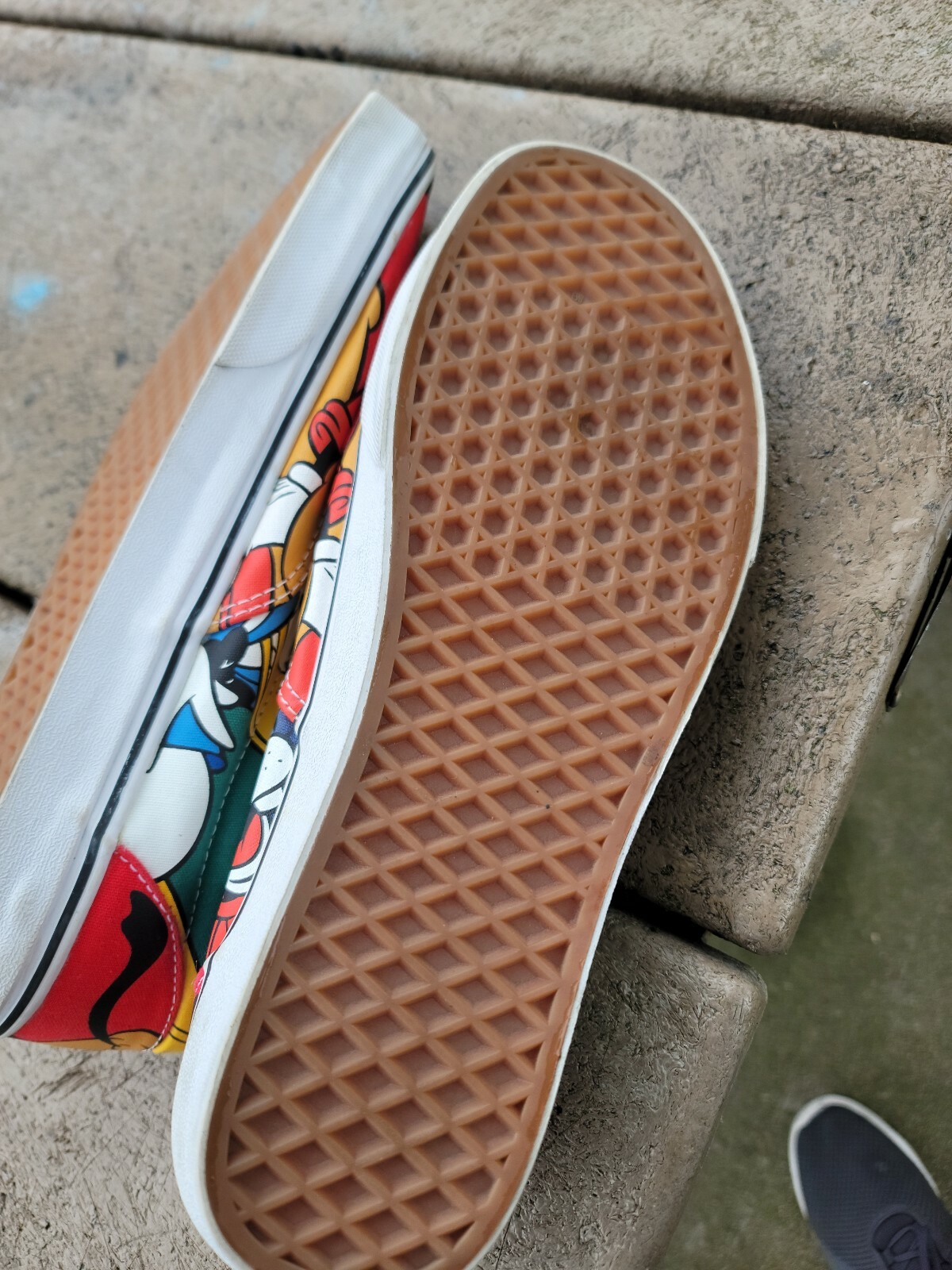Vans Disney Era Mickey And Friends Size Mens Rare image 6