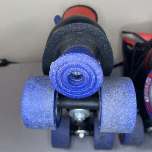 CHICAGO Skates Boys Black Red Sidewalk Roller Skates Size 4 - Picture 9 of 12