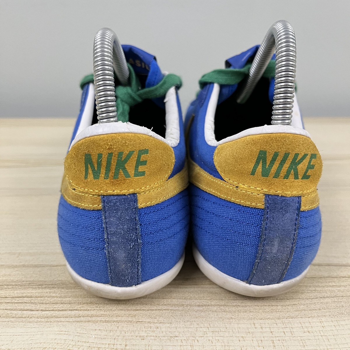 Vintage NIKE Brazil Brasil CBF Soccer Futbol Cleats Boots  display picture 1