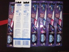 lot of 7 Oral-B 3D White Toothbrush, Soft,