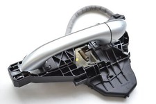 MERCEDES ML W164 2005 Au&szlig;ent&uuml;rgriff vorne links A1647601734 1588026