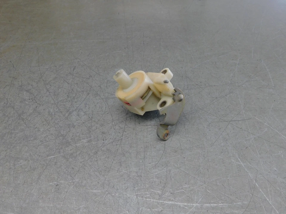 Válvula de transmisión reguladora de vacío 123 300D 300TD 300SDL 1230700046 Foto 3 de 4