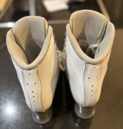 Jackson Debut Nur Schlittschuhstiefel. UK Größe 5. Karton Größe 7 - Bild 5 von 10