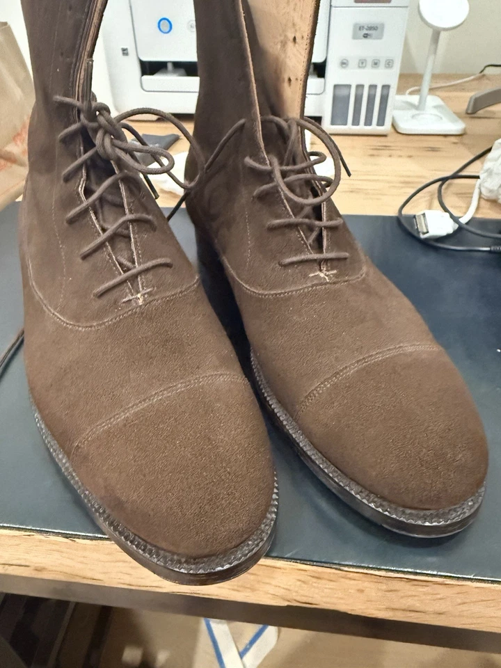 Botas de cuero de gamuza John Lobb a medida EE. UU. 8 Foto 3 de 4