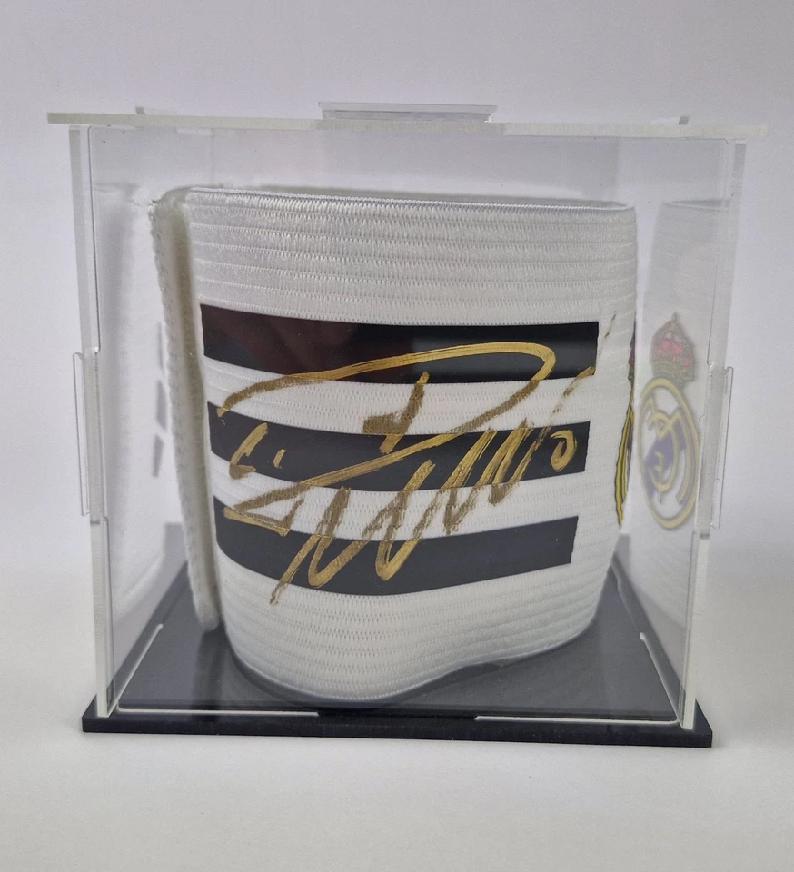 Cristiano Ronaldo CR7 firmado a mano capitán brazalete Real Madrid con certificado de autenticidad Envío gratuito Foto 2 de 4