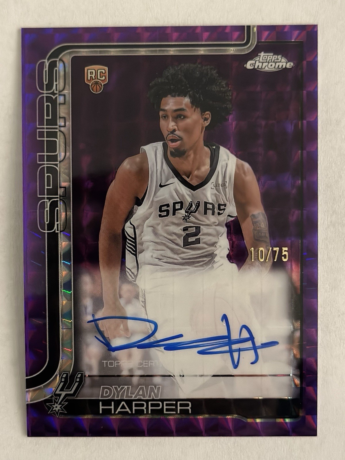 2025 Topps Chrome Dylan Harper Purple Geometric Auto /75 On-Card Spurs TCAR-DH
