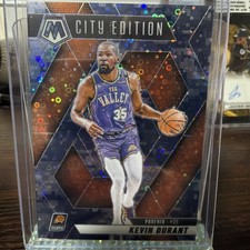 2024-25 Panini Mosaic International Blue Refractor 280 Kevin Durant #/35 Phoenix