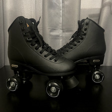 Men Roller Derby Skates with helmet and pads  all black 