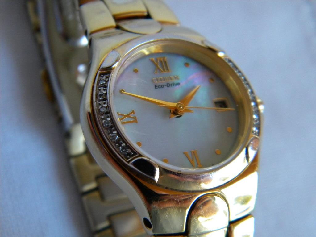 Service/Repair~Battery Wristwatch~CITIZEN Solar Ladies~Runs~Needs Eco Vtg Drive - vintagewatches.pk