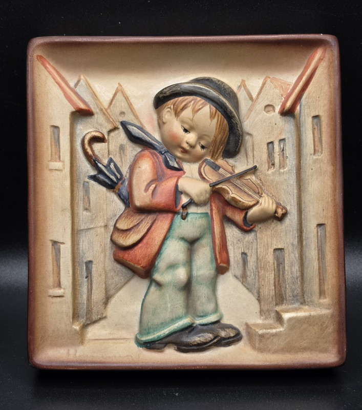 HUMMEL GOEBEL "Little Fiddler" Wall Plaque; HUM 93. TMK1 c.1938- Exc. Condition