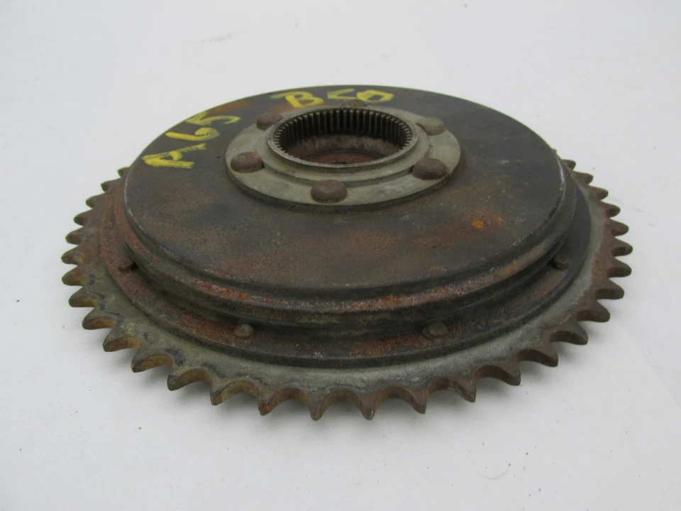 Vintage Original BSA A65 B50 Rear Wheel Drum Brake Plate and Sprocket Foto 2 de 4