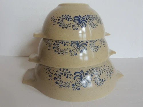 Set 3 PYREX Homestead 444 443 442 Blue Cinderella Nesting Bowls Mixing Bowls