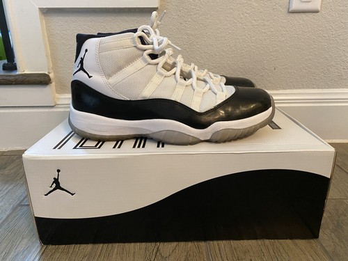 Jordan 11 Retro Concord 2011 Size 9.5 