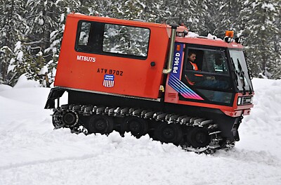 Union Pacific Crew Shuttle at Donner Pass, CA December 22, 2010 5 x 7 Photo