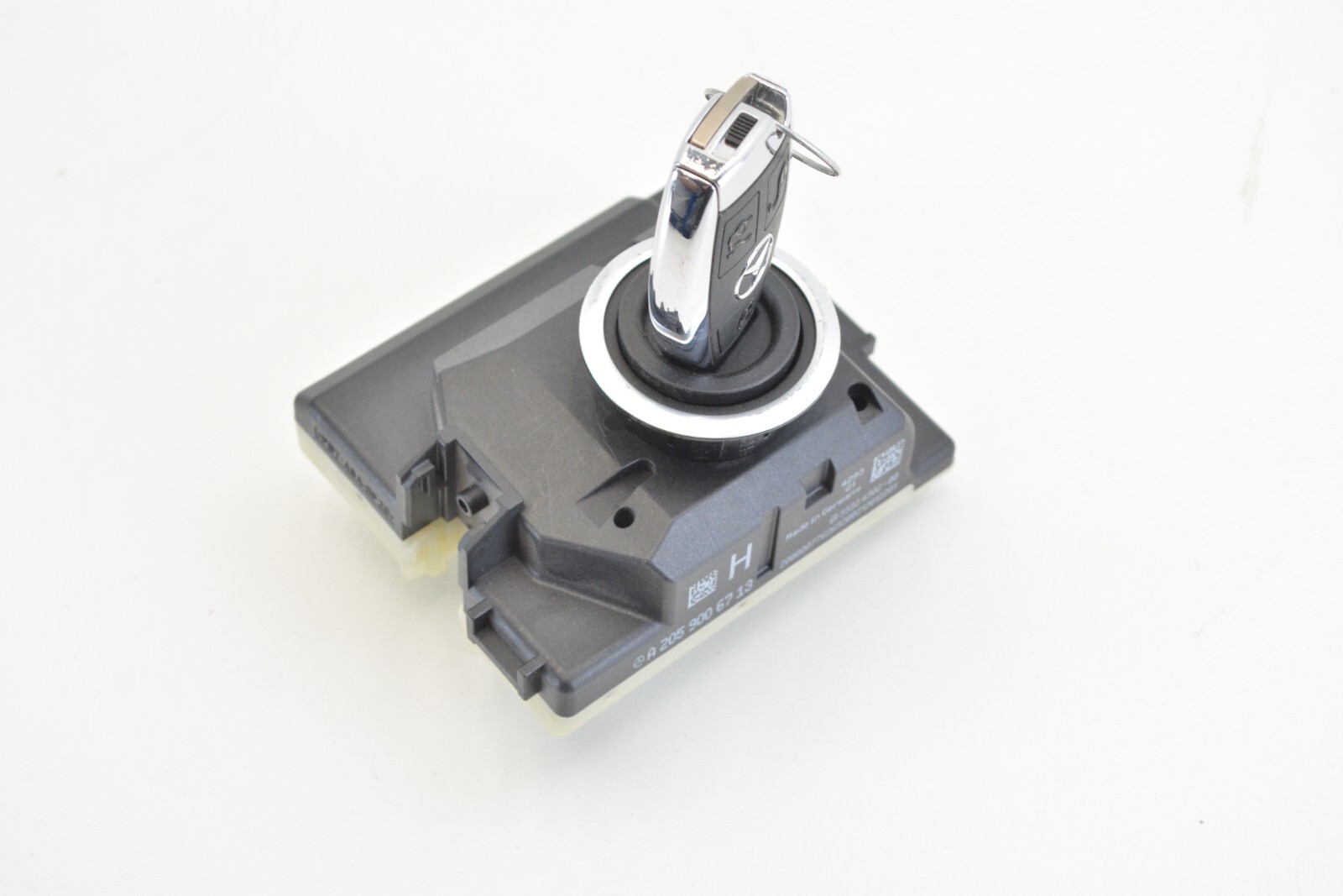 201520 MERCEDES BENZ C300 IGNITION SWITCH KEY INSERT WITH KEY OEM BLACK eBay