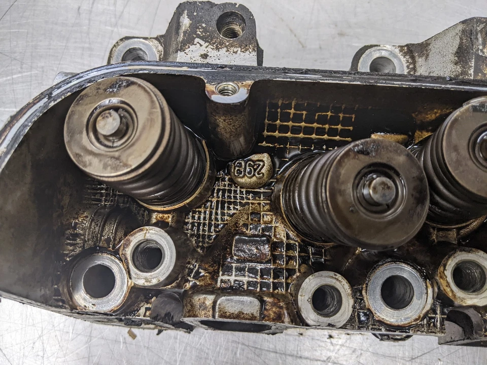 Cylinder Head For 90-94 Chevrolet Lumina 3.1 - Image 4 of 4