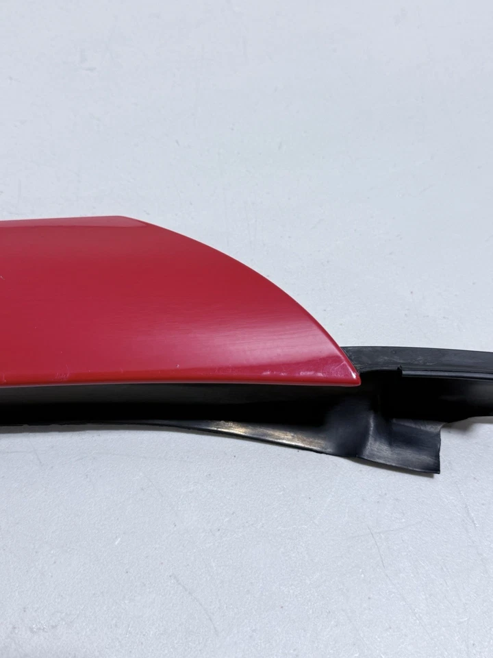 Cubierta de moldura de panel de pilar A exterior izquierda roja OEM 3205 MERCEDES R170 SLK230 SLK320 Foto 2 de 4