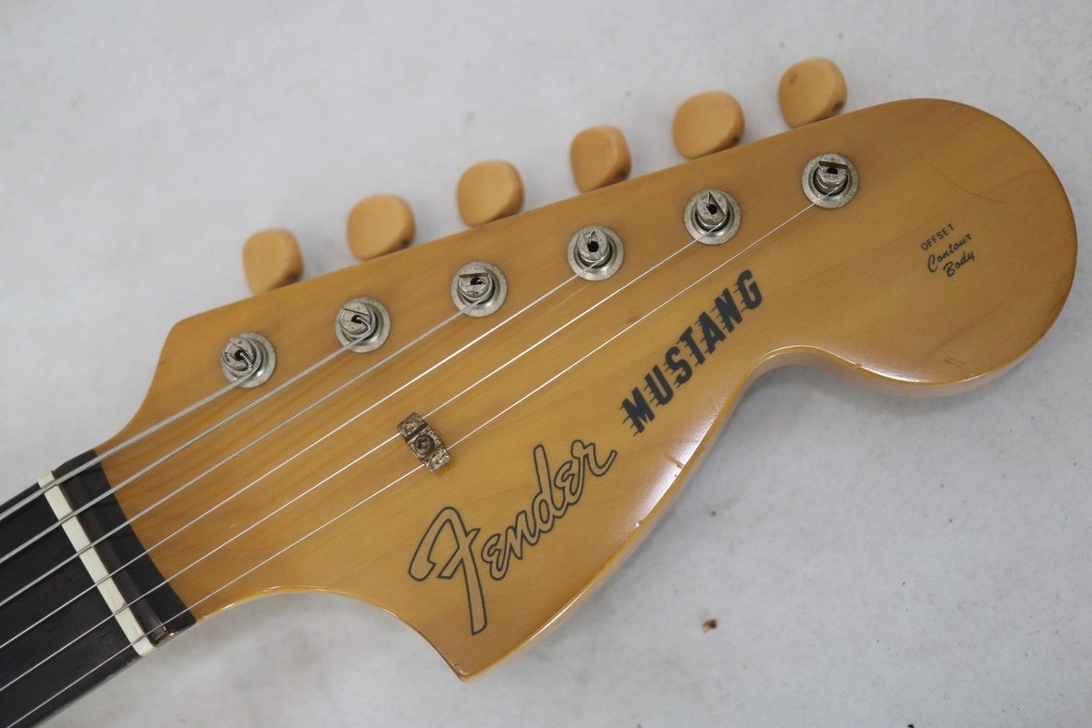 美品 メンテ済 Fender Japan MUSTANG MG66-66 WHT Fender Japan MG66-66 VWH Mustang Vintage White Crafted in Japan