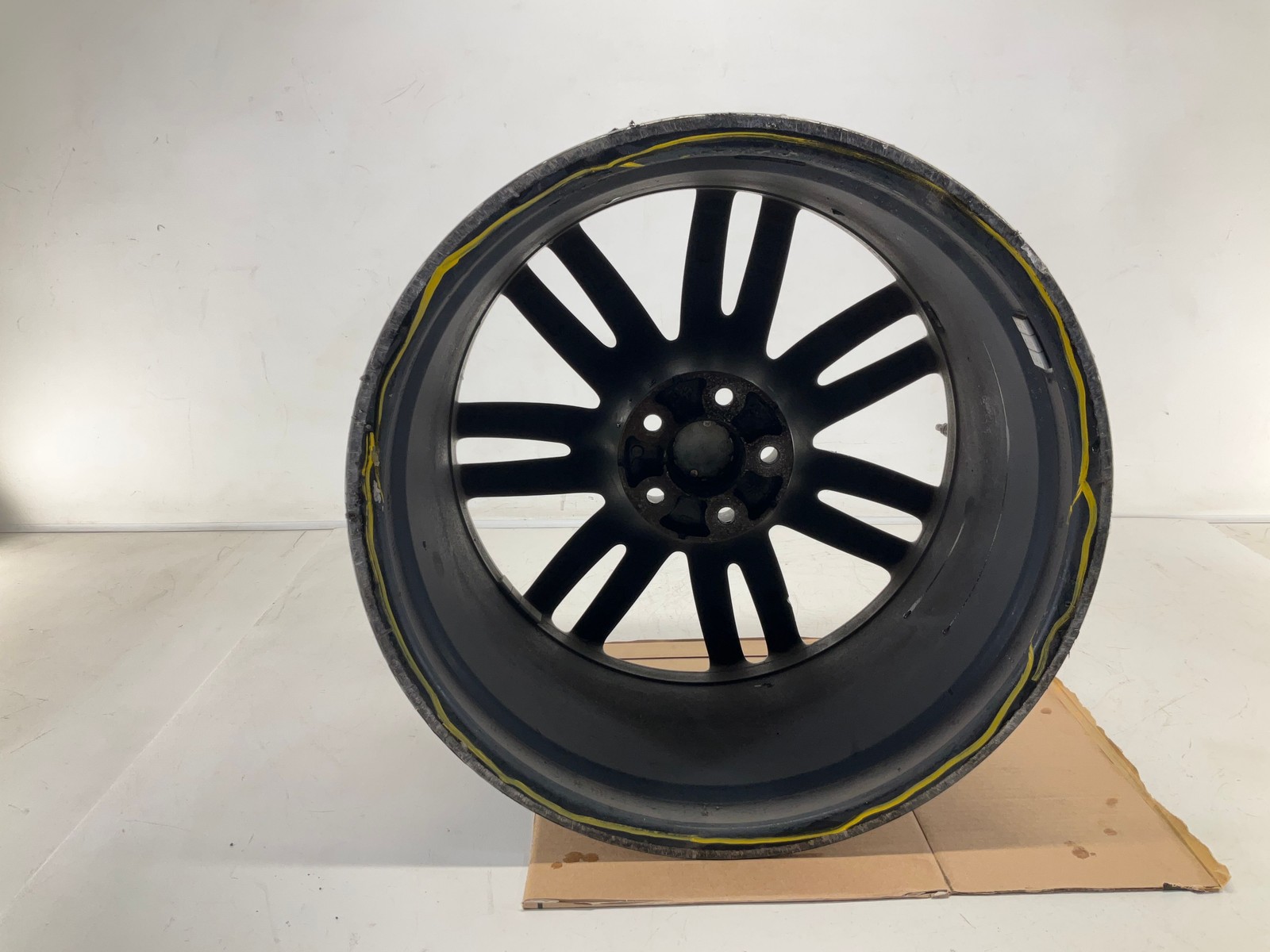 14-17 Maserati Ghibli S Q4 10.5x20 Wheel Rim OEM