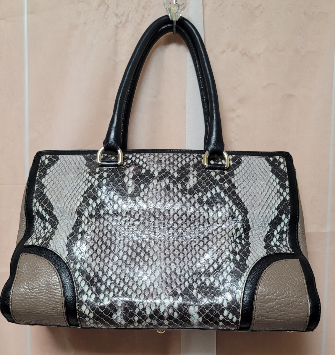 FURLA handbag python Embossed leather white black - image 3