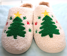 Olivia Miller Women's L 10/11 Holiday Tree Slippers Christmas Festive