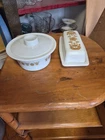 Lot PYREX VINTAGE BUTTERFLY GOLD MILK GLASS BUTTER DISH + butter tub with lids !
