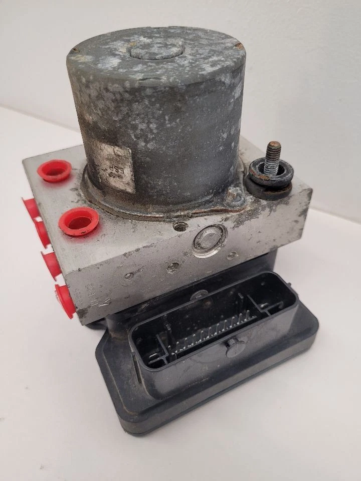 2014 14 DODGE CARAVAN Anti-Lock Brake Part Assembly 68194483AC — 第 3/4 张图片