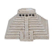 Safari Ltd Temple of the Inscriptions Miniature Building Figure World Landmark