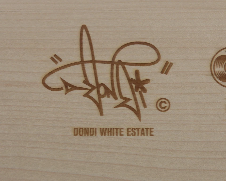 DONDI WHITE Black Book Burner Box 1 + sticker banksy,shepard fairey,whatson - Bild 4 von 4