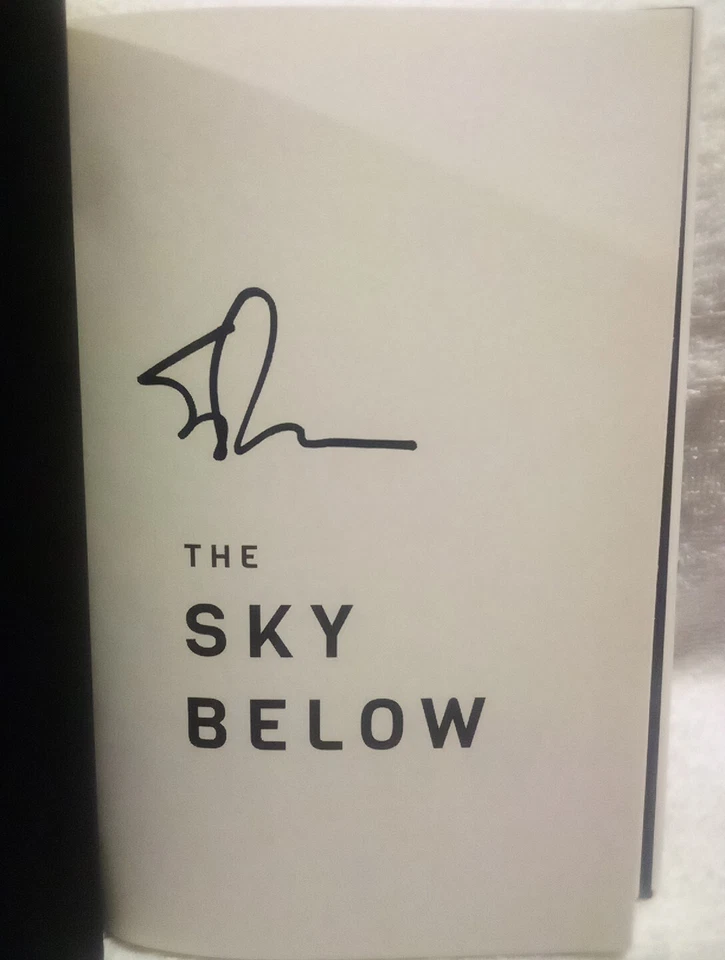 The Sky Below Signed by NASA Astronaut HOF Scott Parazynski 1st Edition HC Book - Image 3 of 4