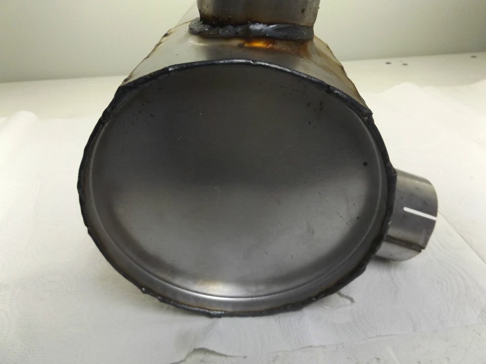 VOLVO RM59938738 MUFFLER NEW OEM SURPLUS - Image 4 of 4