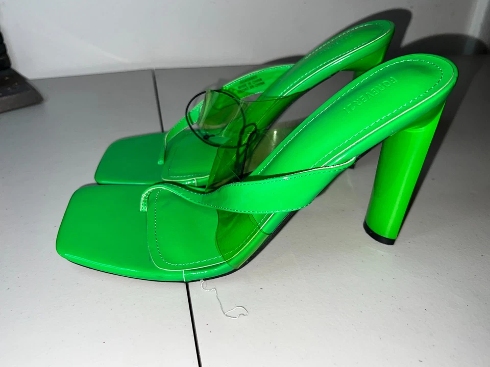 Sandália feminina Forever 21 salto alto 9 verde alça transparente biqueira quadrada - SEM CAIXA! - Imagem 3 de 4