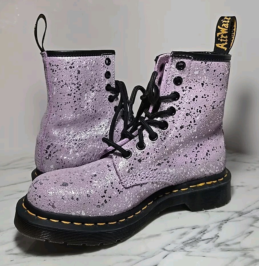Dr. Martens Women's Boot Size 5 (Youth Sz 4) Suede Lilac