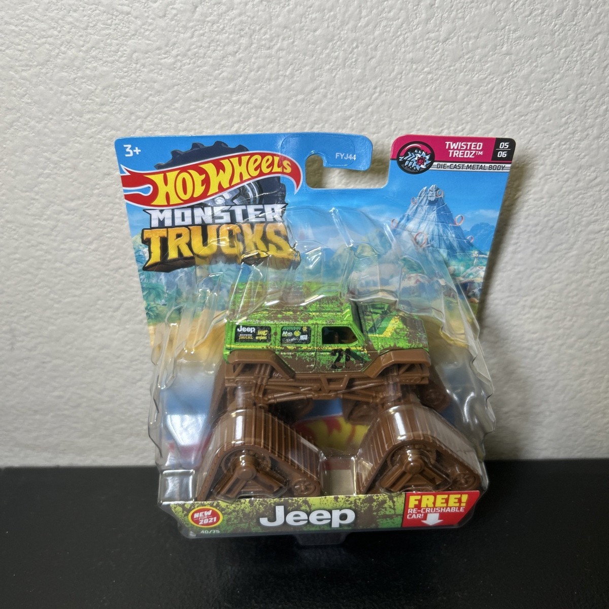 Hot Wheels Jeep Monster Truck Twisted Tredz Series Mattel 2021 | eBay