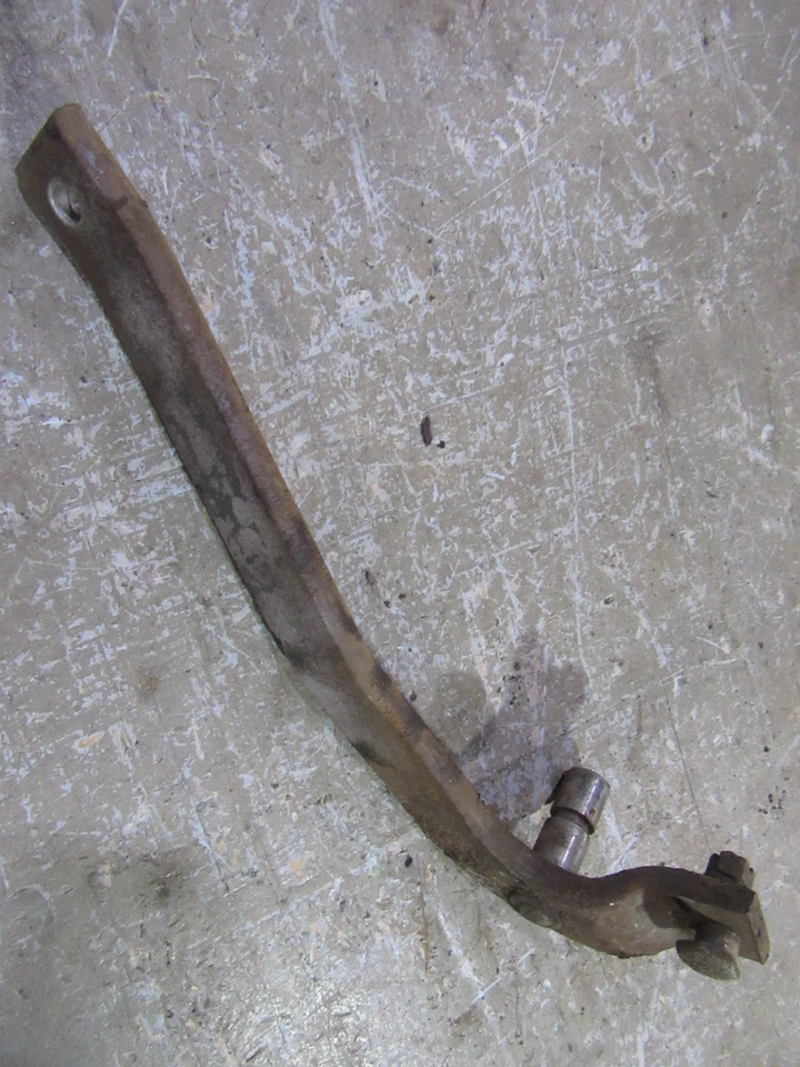 Chevrolet Belair Stileline 1949-1952 pedal de freno de coche brazo de cilindro maestro Foto 2 de 2
