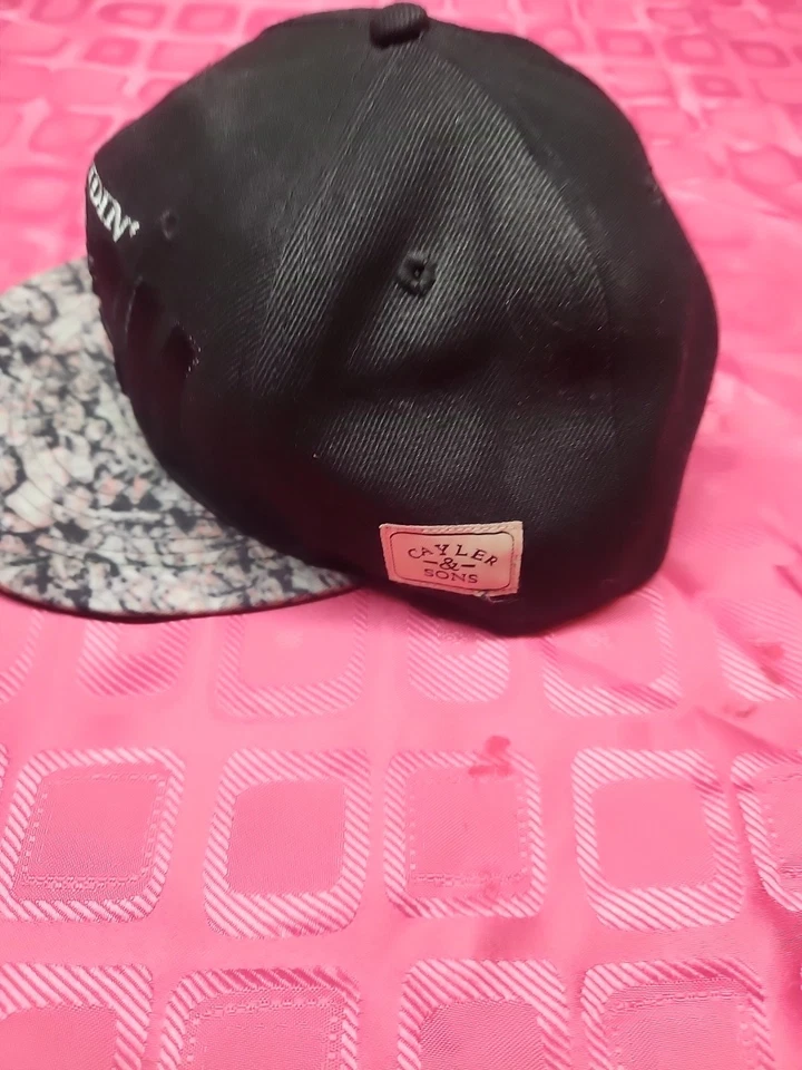 Nuevo sombrero de ala plana Cayler & Sons Snapback *grindin" Kush * negro Foto 4 de 4