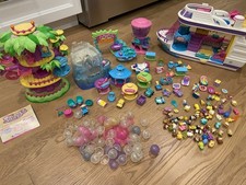 Huge squinkies Lot - Cruise Ship, Salon, Zoo, Treehouse, Disney  More 