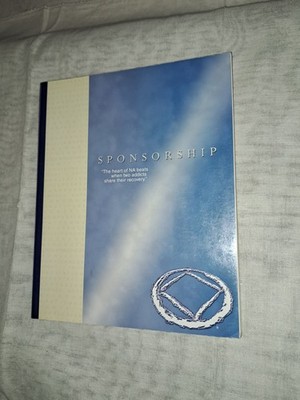 Sponsorship Softcover Book Narcotics Anonymous 2004  1ST PRINTING  (1)