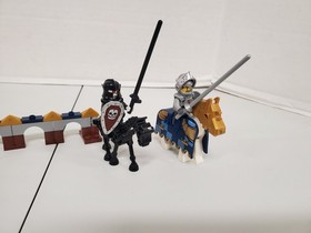 LEGO Castle The Final Joust 7009 Complete Set with Knight & Skeleton