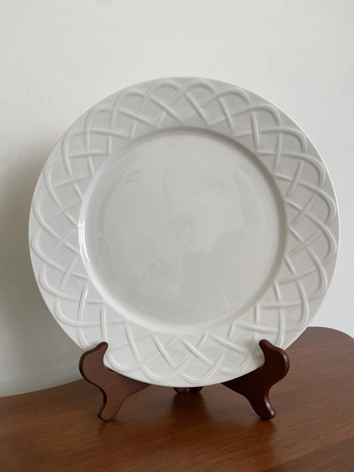 Plato para servir “PICNIC” de Oneida 12 pulgadas diseño de celosía blanca muy bueno Foto 2 de 4