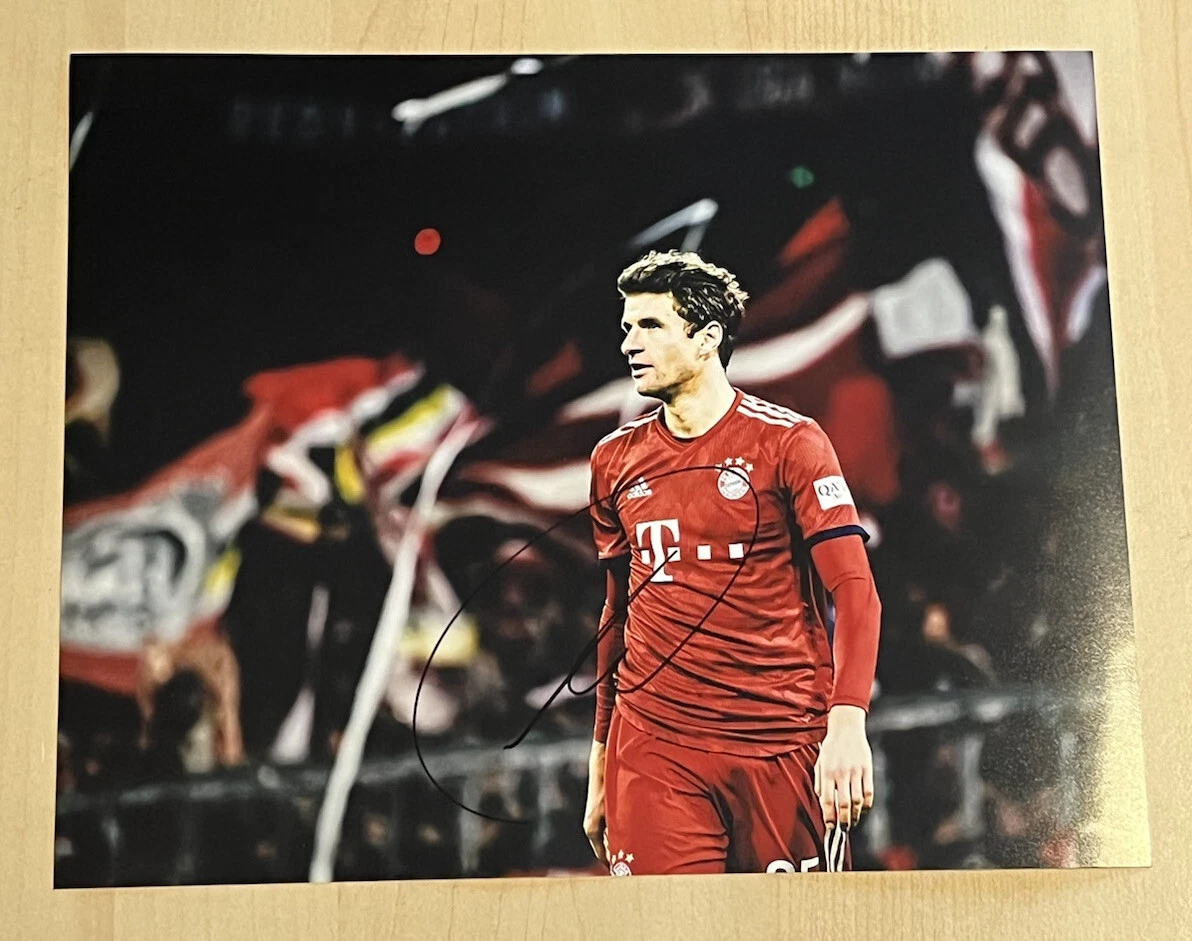 Thomas muller cheap signed jersey